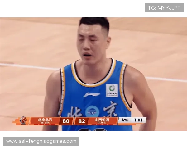 老将翟晓川的坚守：半场11分难掩球队整体低迷